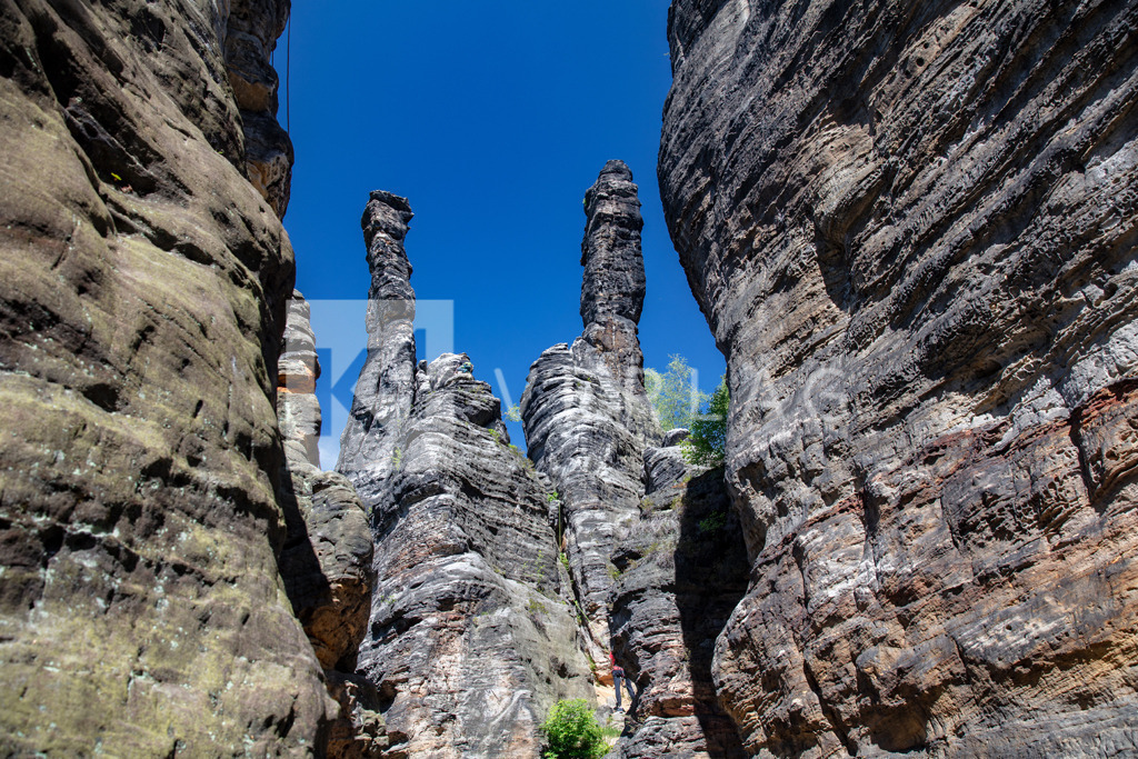 Wandbild-Bieletal-FOCO7878 | Imposante Kletterfelsen im Bielatal Herkulessäulen - Realisiert mit Pictrs.com