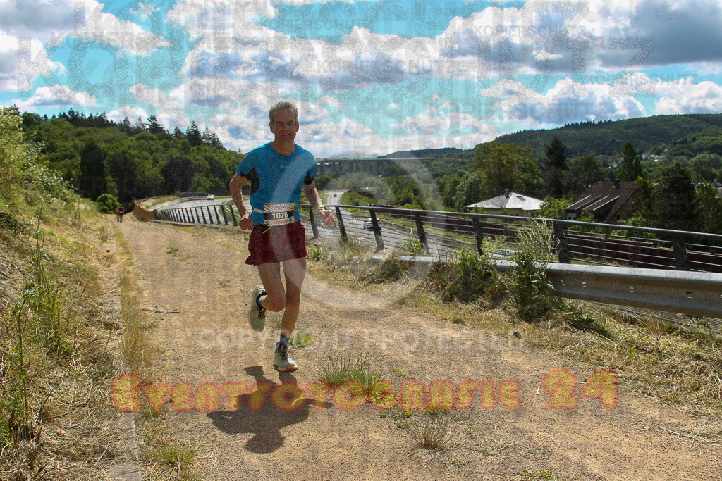 240615_1057_EV4_4833 | Sportfotografie im Rhein-Sieg Kreis, Köln, Bonn, NRW, Rheinland Pfalz, Hessen, etc. Unser Tätigkeitsfeld umfasst den Laufsport vom Volkslauf über den Marathon, Duathlon, Triathon bis zum Ultralauf wie Kölnpfad Ultra oder Schindertrail.