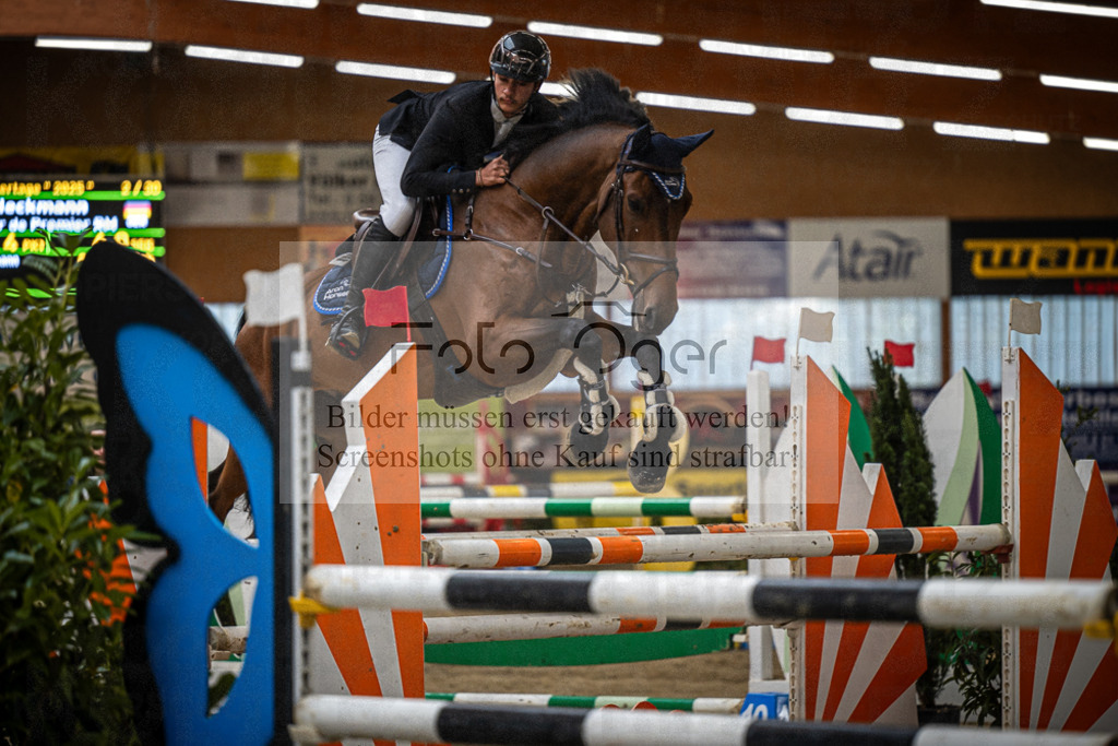 DOS_0134 | Entdecke hochwertige Reitturnierfotos von Foto Oger. Professionell, emotional und authentisch – jetzt Lieblingsmomente im Shop bestellen.Deutschlandweite Turnierfotografie. - Realisiert mit Pictrs.com