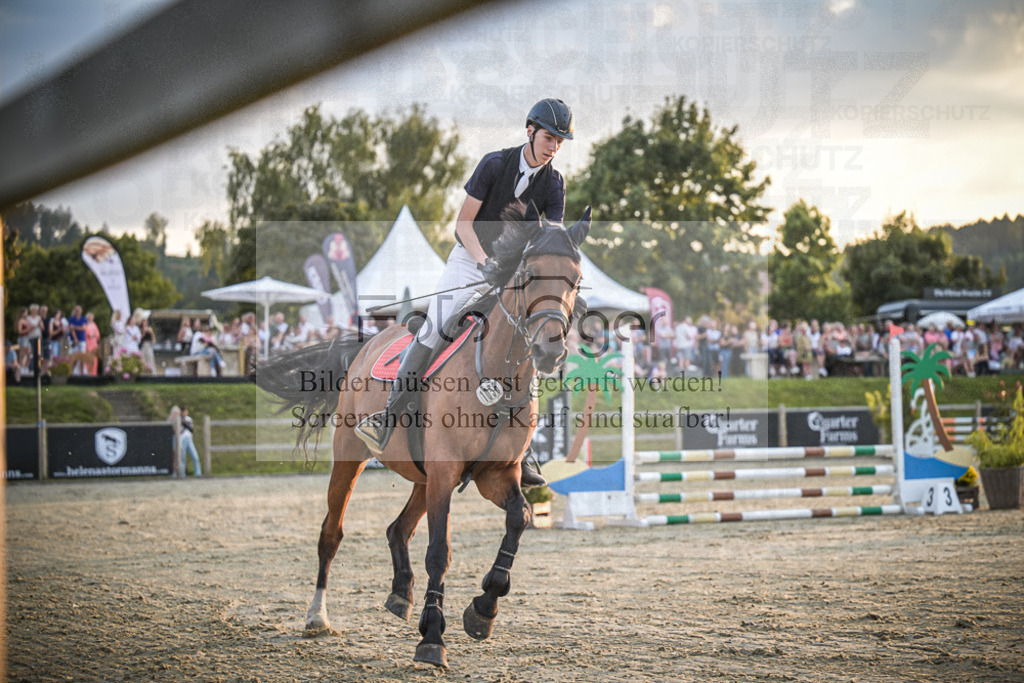 DOS_1651 | Entdecke hochwertige Reitturnierfotos von Foto Oger. Professionell, emotional und authentisch – jetzt Lieblingsmomente im Shop bestellen.Deutschlandweite Turnierfotografie. - Realisiert mit Pictrs.com
