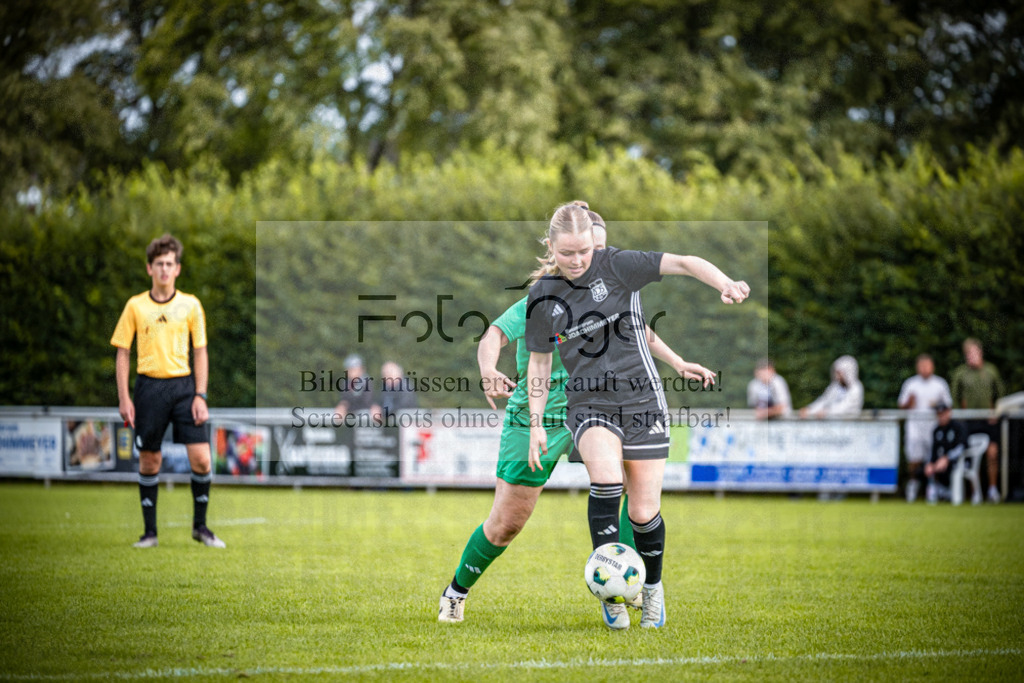 SG Bohmte/Ostercappeln/Schwagstorf - SG Hollenstede / Schwagstorf | Fr.-BZL Weser-Ems Süd · 1. Damen - SG Hollenstede / Schwagstorf · Sportplatz - Realisiert mit Pictrs.com