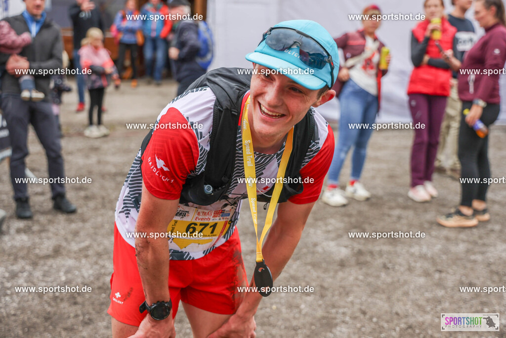 007A3231 | Rund um das Thema Sport-Event-Fotografie & individuelle Teilnehmerfotos. Jeder Teilnehmer wird fotografiert.