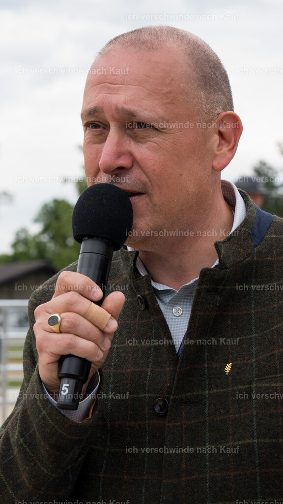 WE_sonntag_Stoib_Siegerehrung_PI2025_3295 | Pferd International München 2025