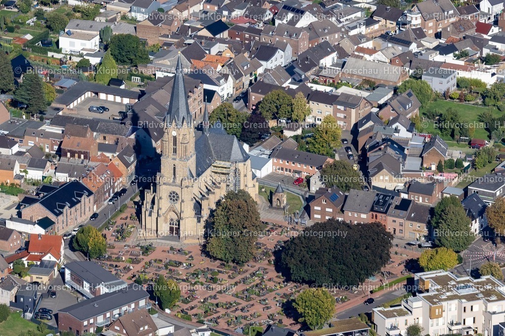 Lufbilder Grevenbroich-5733 | Katholische Pfarrkirche St. Mariä Himmelfahrt in Gustorf - Realisiert mit Pictrs.com