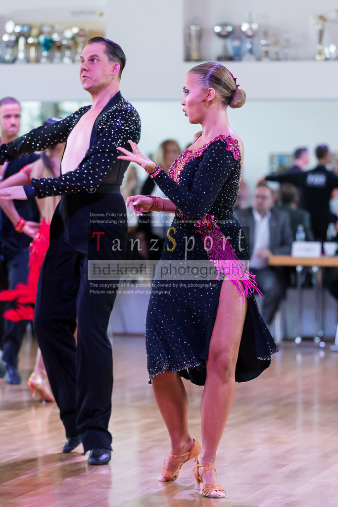 20240616_D-Cup-HGR-Latein_2864 | Tanzsportbilder, Standardtanz, Lateintanz, WDSF, DTV, LTVB, dancecomp, goc, hessen tanzt, blaues band der spree, walzer, tango, wiener walzer, slowfox, quickstepp, samba, rumba, cha-cha-cha, paso doble. jive, hd-kroft photography, turniertanzsport