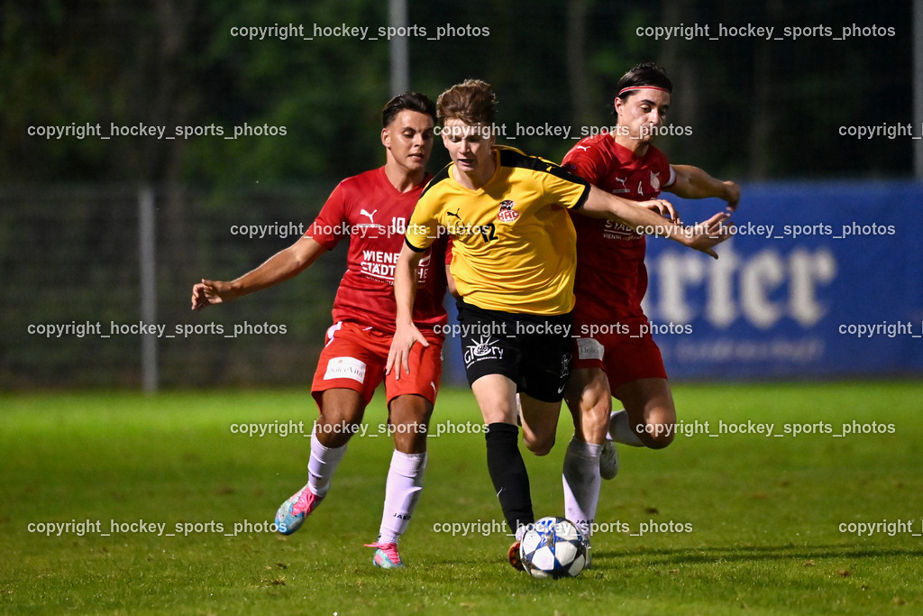 FC KAC 1909 vs. FC Nussdorf Debant | #10 Edin Serdarevic FC KAC, #12 Stefan Kraler FC Nussdorf Debant, #4 Patrick Legner FC KAC, FC KAC 1909 vs. FC Nussdorf Debant, FC KAC 1909 vs. FC Nussdorf Debant am 19.09.2025 in Klagenfurt (Sportplatz KAC), Austria, (Photo by Bernd Stefan)