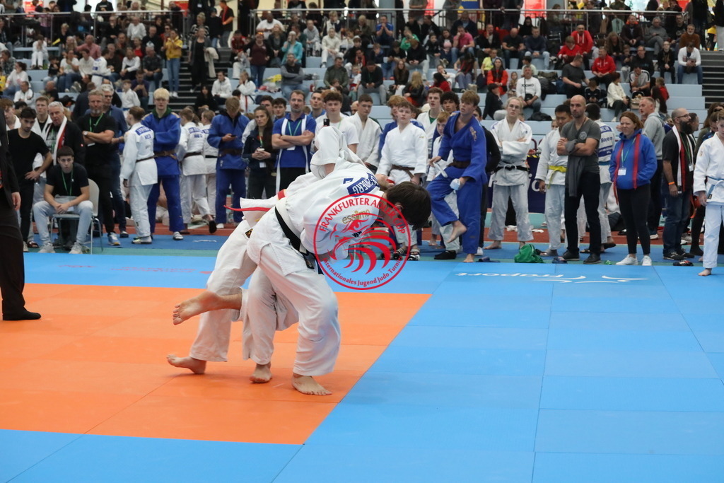 1J7A3076 | Fotos vom Adler Cup - Pictures from Adler Cup

Hier findet Ihr alle Eindrücke und großen Momente der Adler Cup Wochenenden. Here you will find all impressions and great moments of the Adler Cup weekends. - Realisiert mit Pictrs.com