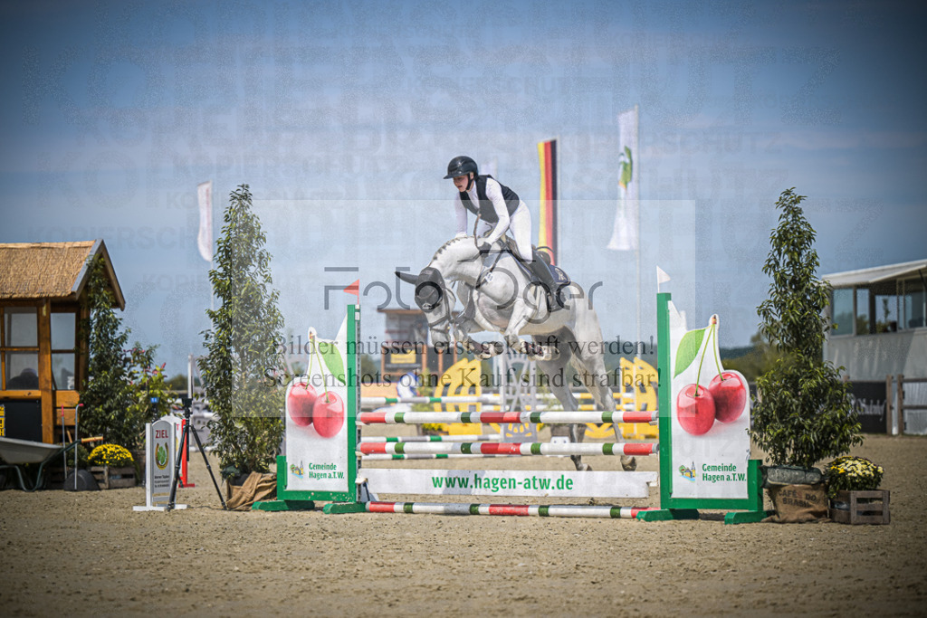 DOS_3682 | Entdecke hochwertige Reitturnierfotos von Foto Oger. Professionell, emotional und authentisch – jetzt Lieblingsmomente im Shop bestellen.Deutschlandweite Turnierfotografie. - Realisiert mit Pictrs.com