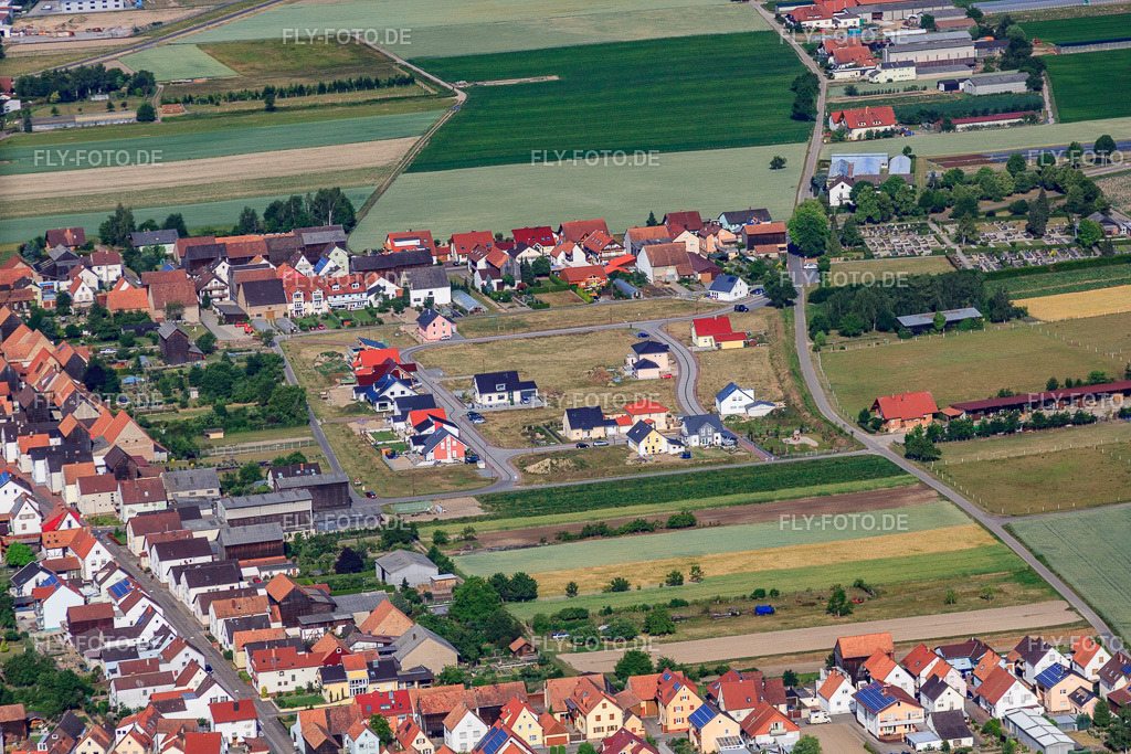 Neubaugebiet Im Tabakfeld | Luftbild: Neubaugebiet Im Tabakfeld in Hatzenbühl im Bundesland Rheinland-Pfalz in Deutschland. Foto: IMG_40533(39435).jpg vom 29.05.2011 durch Werner Riehm/FLY-FOTO.de - Realisiert mit Pictrs.com