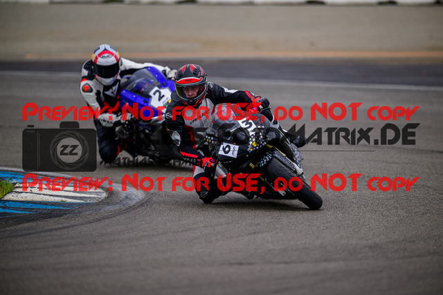 MaZZes_Fotomatrix_20250421_6021986_5181 | GELB