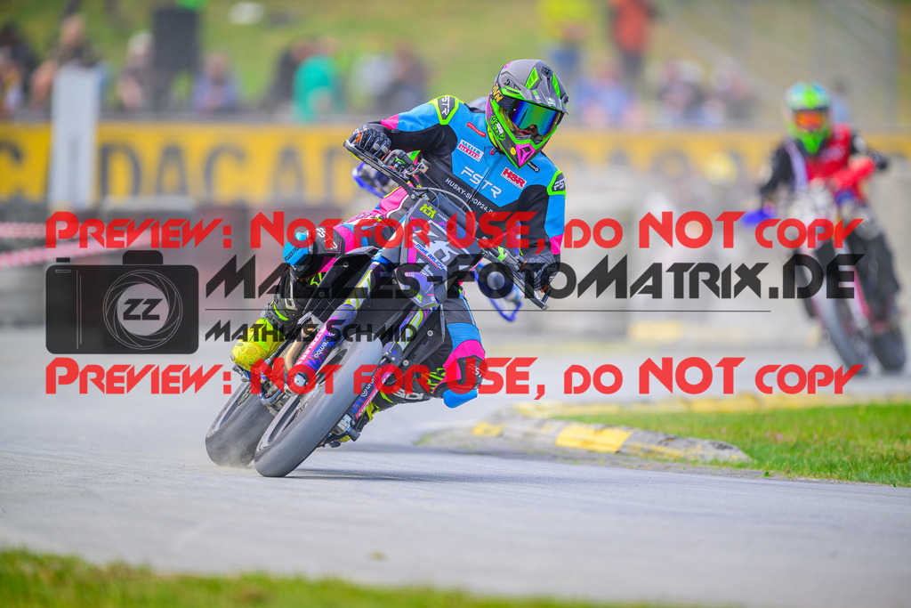 MaZZes_Fotomatrix_20250503_6007705_8238 | UE40