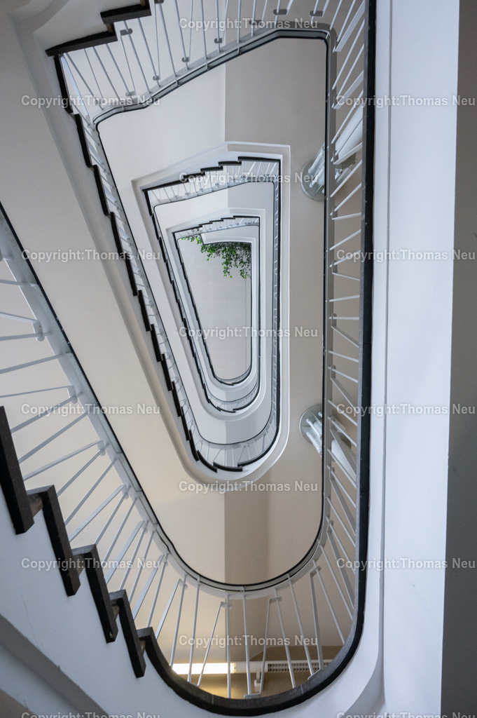 DSC_4954 | Heppenheim, Treppenhaus Landratsamt,  Bild: Thomas Neu