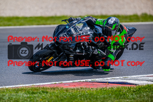 MaZZes_FotoMatrix_220506_98970 | Fotograf Mathias Schmid
Sportfotograf,
Eventfotograf,
Hochzeitsfotograf,
Portraitfotograf