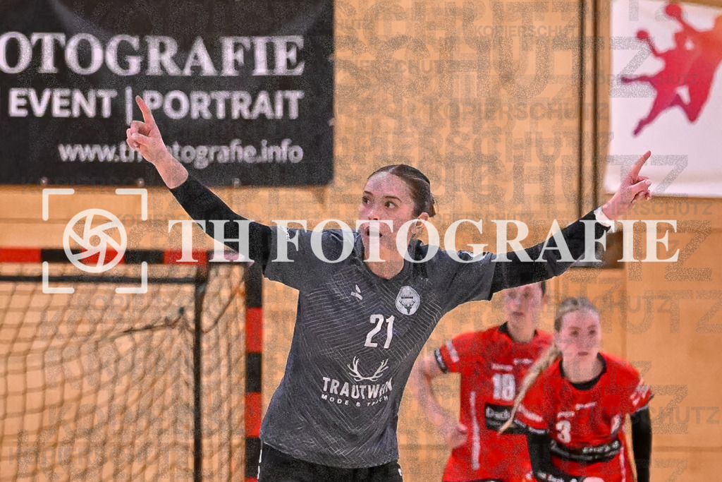 GER, SG Maulburg/Steinen - HB Kinzigtal, Handball, Suedbadenliga, 22. Spieltag, Saison 2023/2024, 27.04.2024 | Vanessa Haas (HB Kinzigtal, #21) jubelt.

GER, SG Maulburg/Steinen - HB Kinzigtal, Handball, Suedbadenliga, 22. Spieltag, Saison 2023/2024, 27.04.2024

Foto: TH Fotografie/Thomas Hess