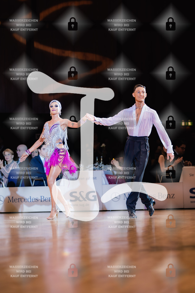 Goldstadtpokal 2025 - WDSF Open Latin Youth 3rd (83) Yaniel Grinevich _ Eden Gurfinkel (Israel)-2025-01-25-0678 | Webshop for digital downloads and prints of dance sport, event & show photographer Julian Link - Realisiert mit Pictrs.com
