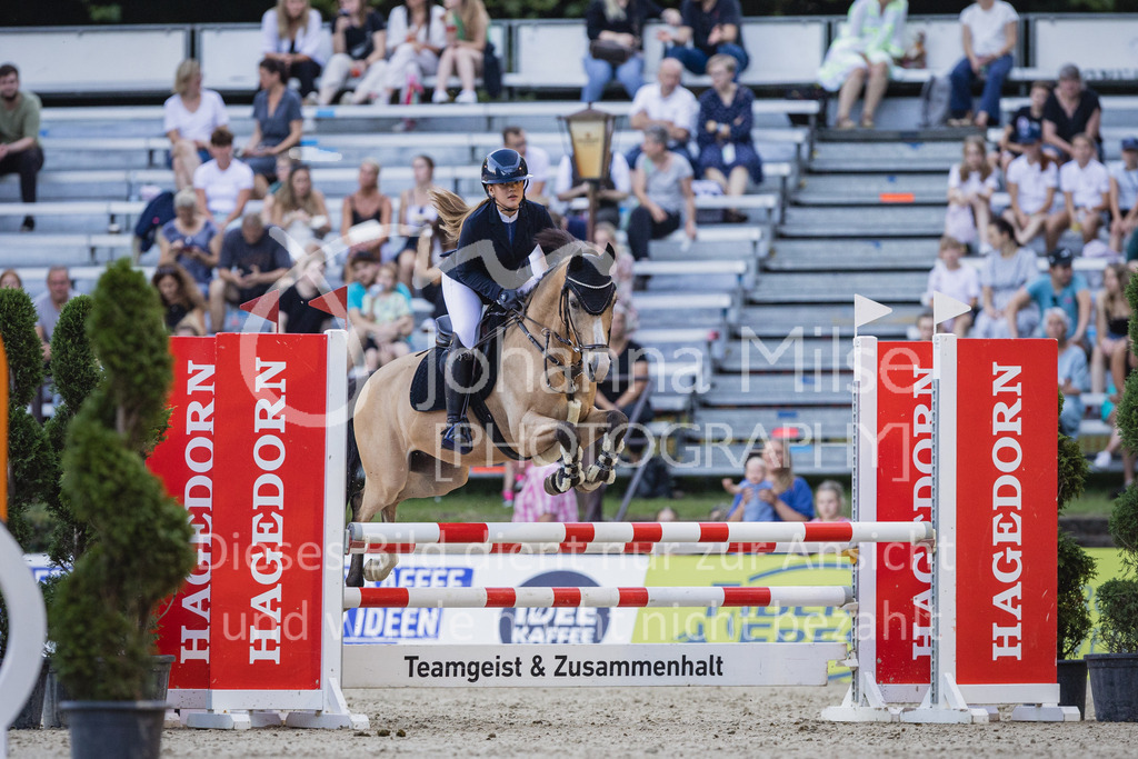 230908_OWLCh_PonyTrophy-447 | Deine schönsten Turniermomente als professionelle Fotos! Entdecke hochwertige Pferdesport-Fotografie im Online-Shop. Jetzt Fotos finden & bestellen!
