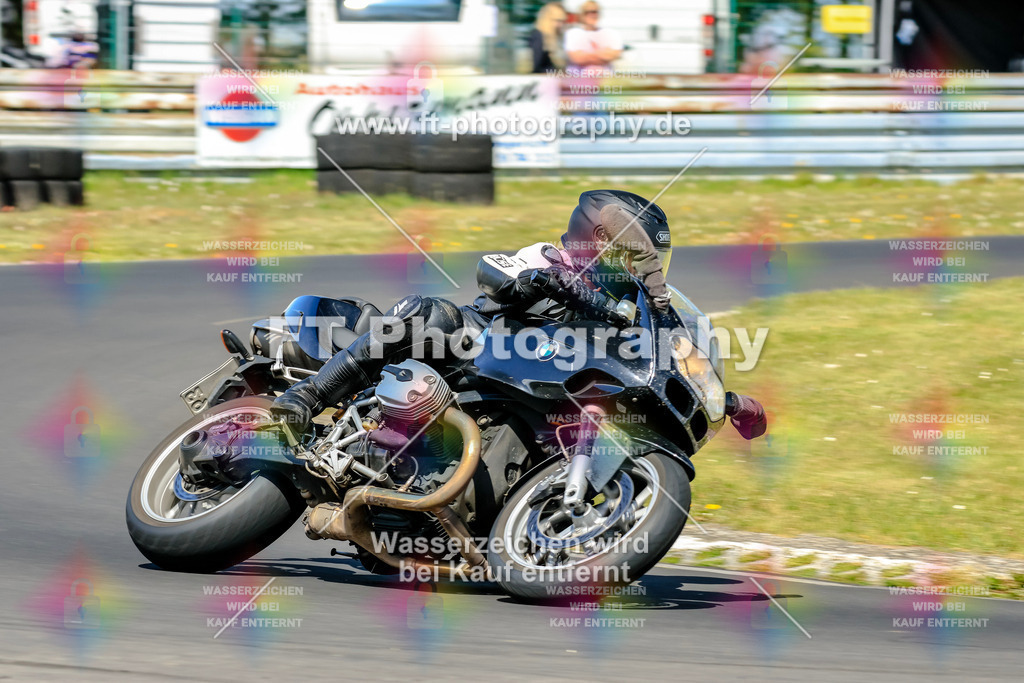 _OTO2291 | Hier findet Ihr Bilder von Touristenfahrten auf der Nürburgring Nordschleife oder von anderen Veranstaltungen die ich besucht habe. Viel Spass beim Durch Schauen 