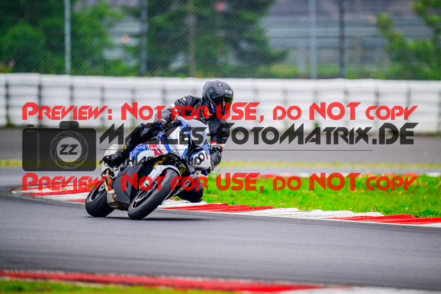 MaZZes_FotoMatrix_240804_6007705_6767 | Fotograf Mathias Schmid
Sportfotograf,
Eventfotograf,
Hochzeitsfotograf,
Portraitfotograf