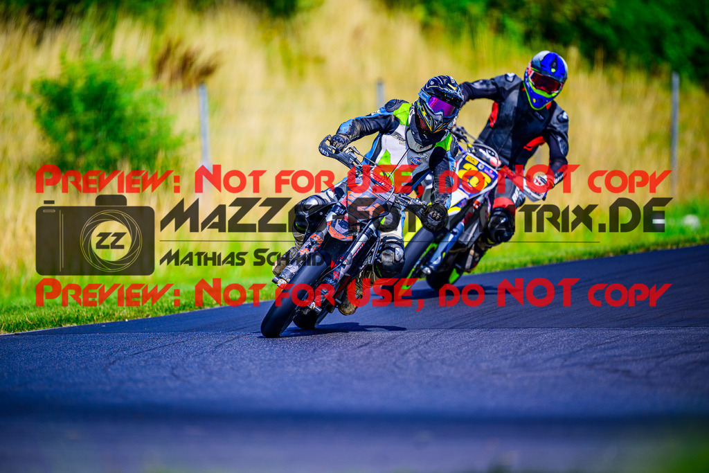 MaZZes_FotoMatrix_240714_6007705_8461 | S2