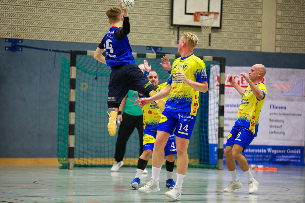 SVN_OscRheinhausen_021124_095 | Bildergalerie von Sport-Ereignissen aber auch von weiteren spannenden Dingen - nicht nur vom Niederrhein. In Anlehnung an den bekannten Spruch von Hanns Dieter Hüsch heißt das Motto: "Niederrhein ist überall".  - Realisiert mit Pictrs.com