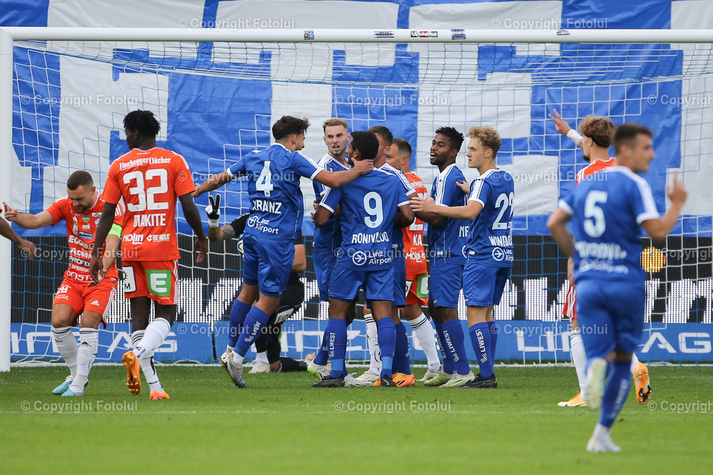 A_LUI_20230806_0020 | SPORT FUSSBALL ADMIRAL BUNDESLIGA  2023/24
FC BLAU WEIß LINZ VS TSV EGGER GLAS HARTBERG
IM BILD: Torjubel Blau Weiß Linz
FOTO:FOTOLUI/UW
