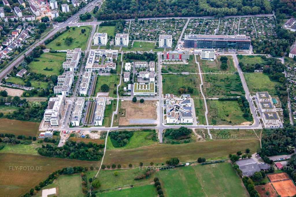 Luftbild: Technologiepark Karlsruhe im Ortsteil Rintheim in Karlsruhe im Bundesland Baden-Württemberg in Deutschland. Foto: IMG_138756.jpg vom 16.09.2023 durch Werner Riehm/FLY-FOTO.deTPK