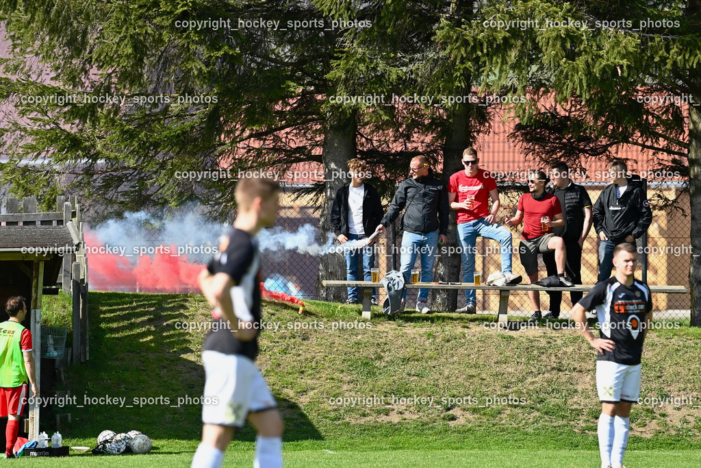 FC Gmünd vs. FC KAC 1909 22.4.2023 | FC KAC 1909 Fans, Bengalen