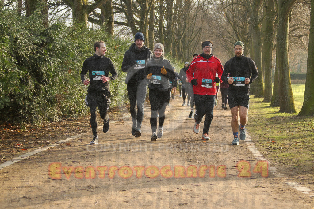 241231_1025_EV4_4209 | Sportfotografie im Rhein-Sieg Kreis, Köln, Bonn, NRW, Rheinland Pfalz, Hessen, etc. Unser Tätigkeitsfeld umfasst den Laufsport vom Volkslauf über den Marathon, Duathlon, Triathon bis zum Ultralauf wie Kölnpfad Ultra oder Schindertrail.