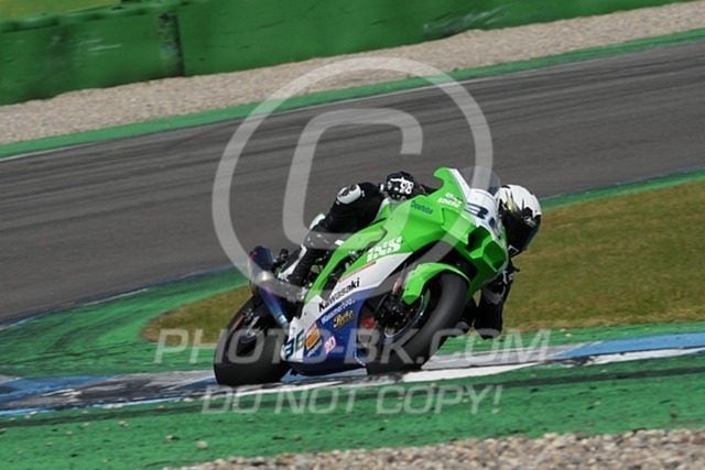 2024_04_29_PBK_14443 | Sportfotografie; SlowMotion; Video; Rennstrecke; Hafeneger; Speer; Racing; RSE; BMW; CBO; Trackday; Motorsportarena; Hockenheimring; Brno; Most; Barcelona; Valencia