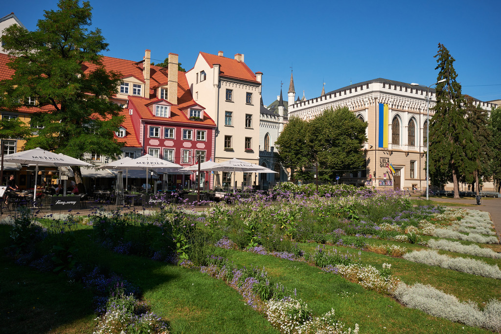 Impressionen aus der Stadt Riga | Riga, Lettland - August 20, 2022: 821 Jahre Feier; Impressionen aus der Stadt Riga. - Realisiert mit Pictrs.com