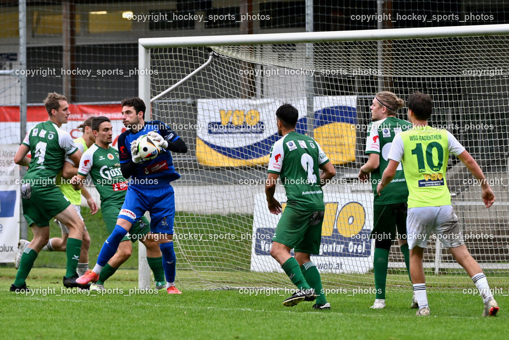 WSG Radenthein vs. SV Rapid Lienz | #10 Markus Steinwender WSG Radenthein, #25 Andre Tabernig Rapid Lienz, #2 Patrick Eder Rapid Lienz, #1 Luca Savoldelli Rapid Lienz, #4 Martin Wibmer Rapid Lienz, WSG Radenthein vs. SV Rapid Lienz, WSG Radenthein vs. SV Rapid Lienz am 30.08.2025 in Radenthein (Sportplatz Radenthein), Austria, (Photo by Bernd Stefan)