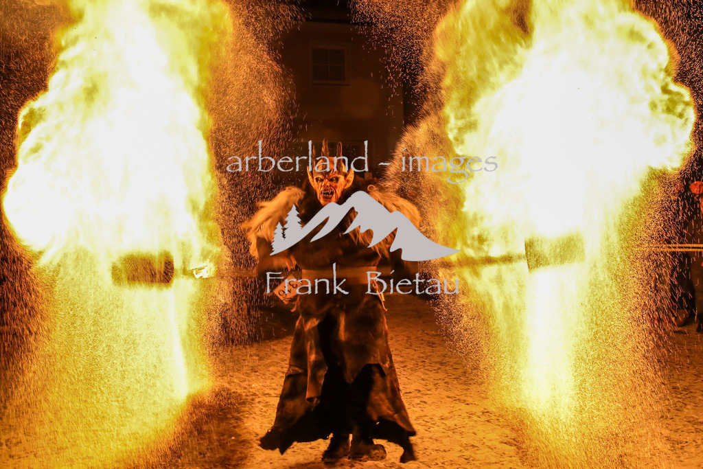 OE7A7500 | Medien- Sport- Entertainmentfotos