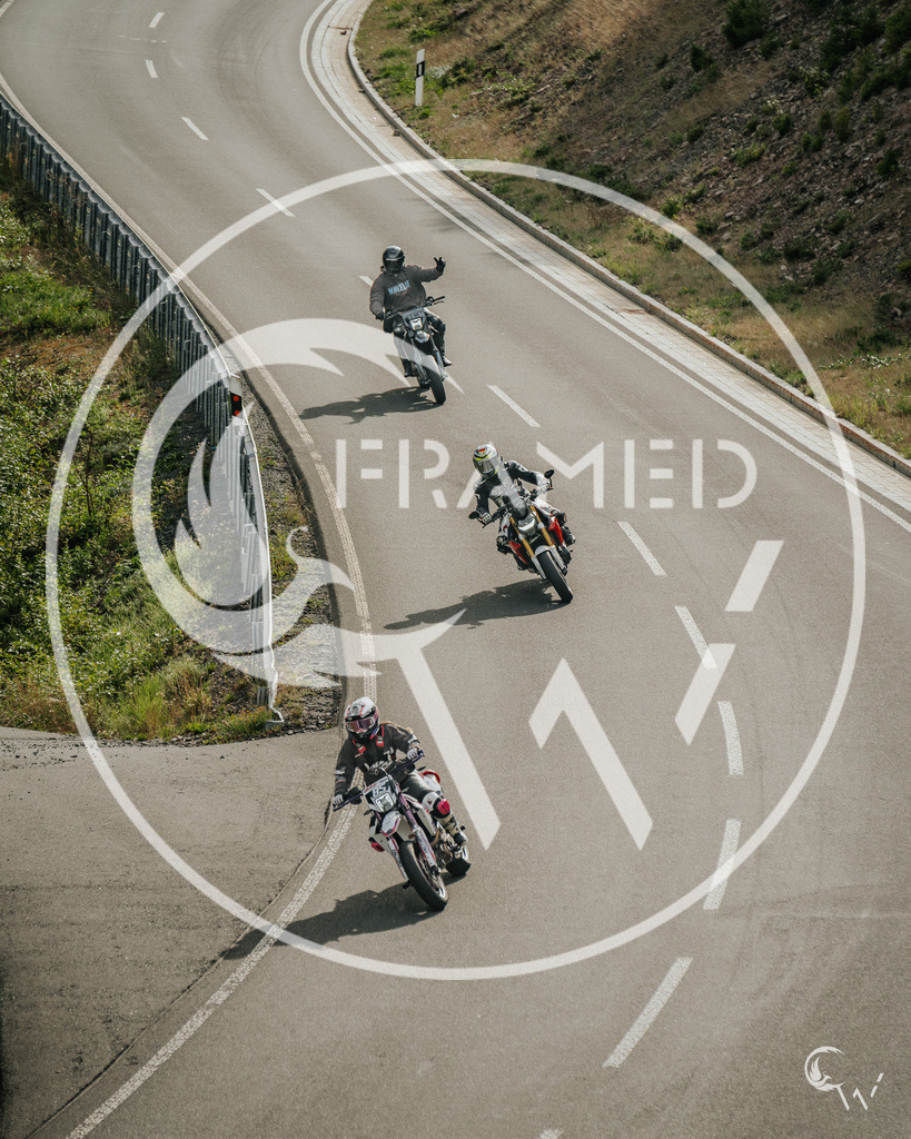 00-2 | cw-framed