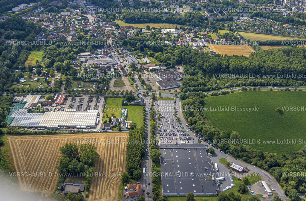Hamm250700391Heessen | Luftbild, Gartencenter Bintig am Sachsenring mit Parkplatz, Kaufland Supermarkt und Kreisverkehr Sachsenring, rechts ehemaliger Praktiker Baumarkt, Wohngebiet an der Münsterstraße, Ortsansicht Stadtbezirk Heessen, Hamm, Ruhrgebiet, Nordrhein-Westfalen, Deutschland