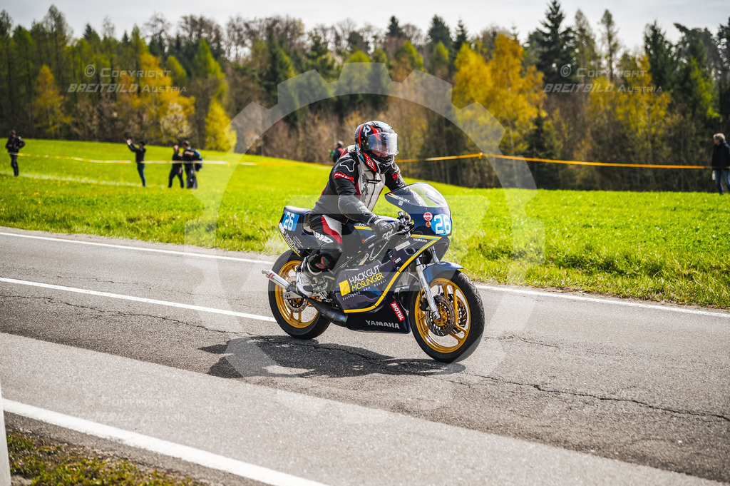 0541 - Bergrennen Landshaag2026 | BREITBILD Austria Webshop

Finde Fotos von: Breitbild, Breitbild Austria, Landshaag, Europeanbikers, KTM, BMW, Bergrennen, Bikeporn, Carporn, Bikes, Cars, Fotografie, Oberösterreich, Österreich, Berufsfotograf, Motorradteile Ganster, Julbach, Pannoniari - Realisiert mit Pictrs.com