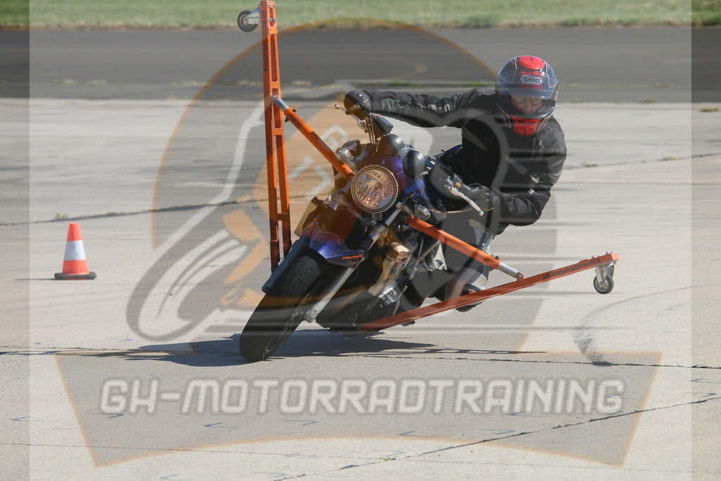 IMG_3667 | gh-motorradtraining-foto.de - Realisiert mit Pictrs.com