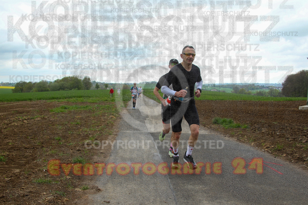 250413_1125_EV4_7742 | Sportfotografie im Rhein-Sieg Kreis, Köln, Bonn, NRW, Rheinland Pfalz, Hessen, etc. Unser Tätigkeitsfeld umfasst den Laufsport vom Volkslauf über den Marathon, Duathlon, Triathon bis zum Ultralauf wie Kölnpfad Ultra oder Schindertrail.