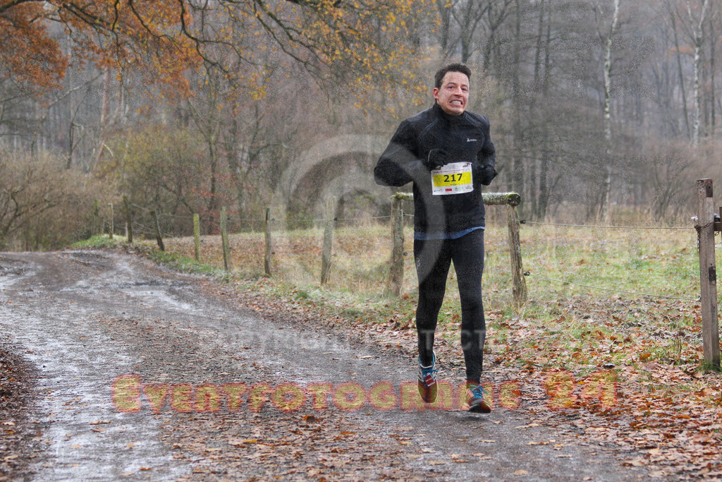 221211_1313_EV4_5134 | Sportfotografie im Rhein-Sieg Kreis, Köln, Bonn, NRW, Rheinland Pfalz, Hessen, etc. Unser Tätigkeitsfeld umfasst den Laufsport vom Volkslauf über den Marathon, Duathlon, Triathon bis zum Ultralauf wie Kölnpfad Ultra oder Schindertrail.
