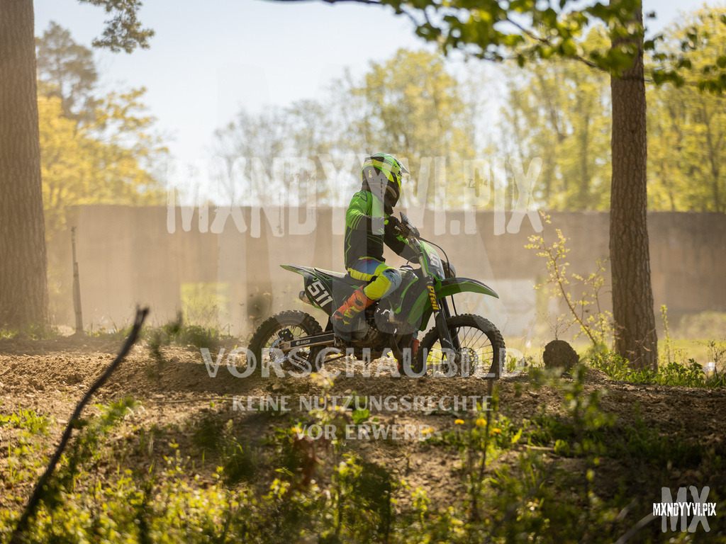 866A4986 | mxndyyvipix