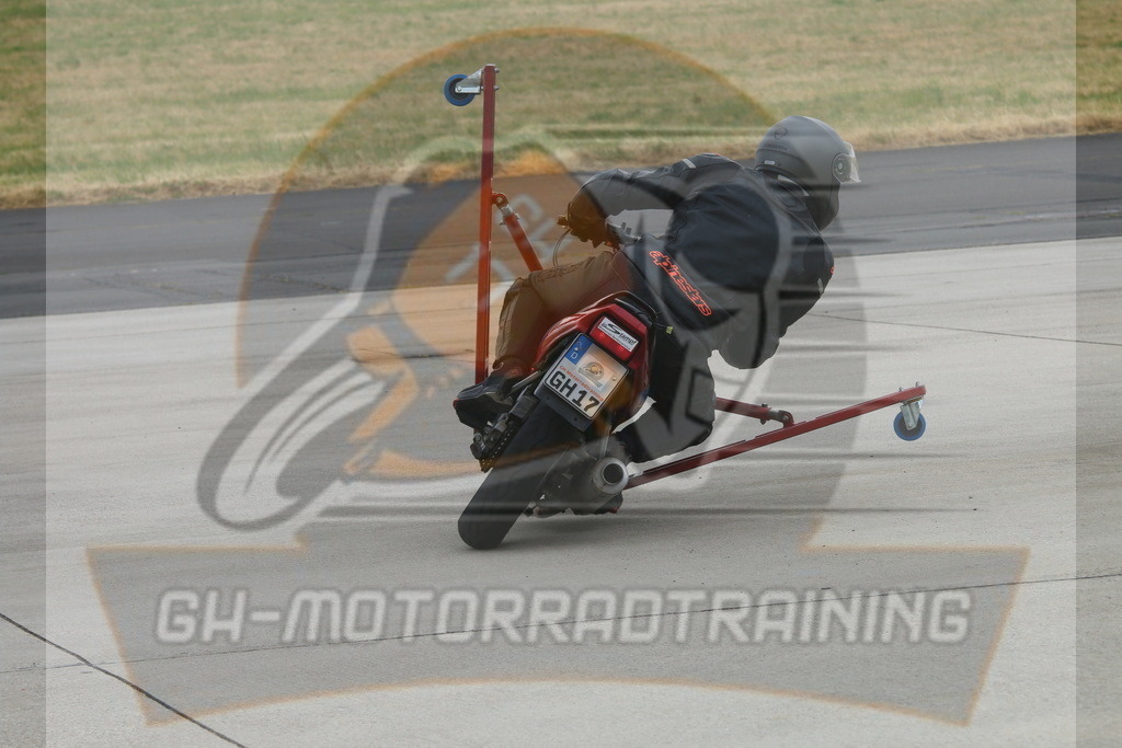 IMG_3294 | gh-motorradtraining-foto.de - Realisiert mit Pictrs.com