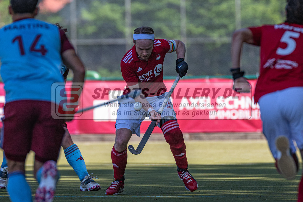 SM_20250511-D85_0378 | 1.Bundesliga Feld - Rückrunde (M) HTHC - UHC / 0:4 (0:2)