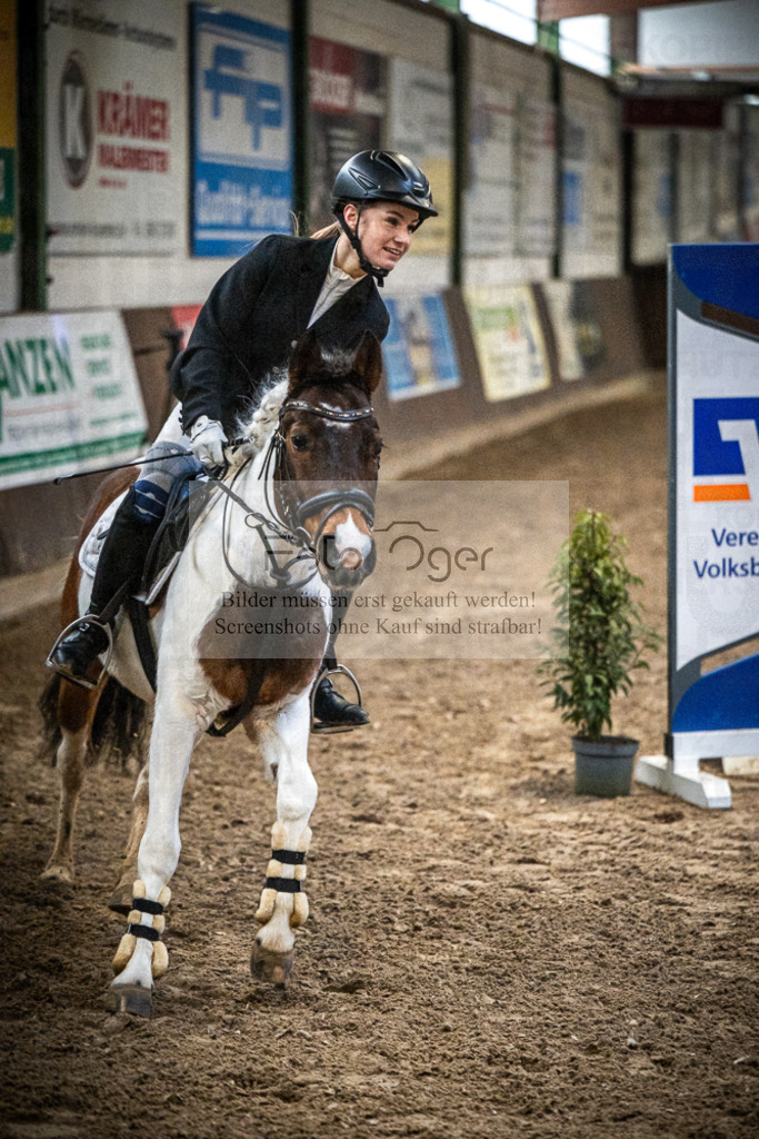 DOS_0496 | Entdecke hochwertige Reitturnierfotos von Foto Oger. Professionell, emotional und authentisch – jetzt Lieblingsmomente im Shop bestellen.Deutschlandweite Turnierfotografie. - Realisiert mit Pictrs.com
