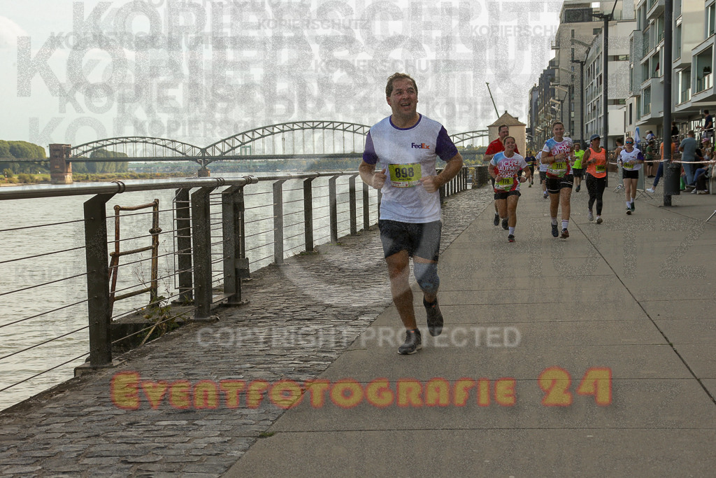 250920_1452_EX1_8049 | Sportfotografie im Rhein-Sieg Kreis, Köln, Bonn, NRW, Rheinland Pfalz, Hessen, etc. Unser Tätigkeitsfeld umfasst den Laufsport vom Volkslauf über den Marathon, Duathlon, Triathon bis zum Ultralauf wie Kölnpfad Ultra oder Schindertrail.