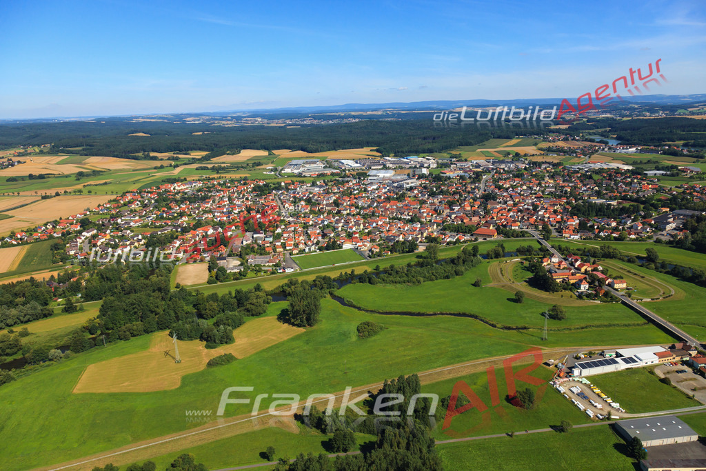 Luftbild von  Michelau-oberfranken - Luftaufnahme wurde 2012 von https://frankenair.de mittels Flugzeug (keine Drohne) erstellt - die Geschenkidee
