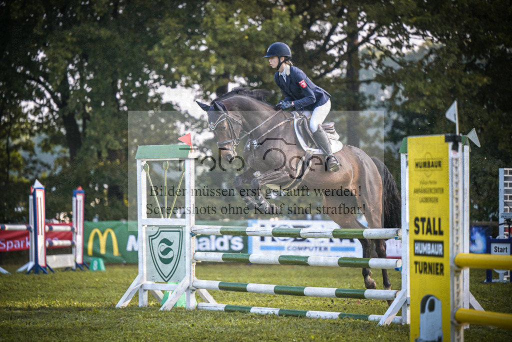 DOS_0488 | Entdecke hochwertige Reitturnierfotos von Foto Oger. Professionell, emotional und authentisch – jetzt Lieblingsmomente im Shop bestellen.Deutschlandweite Turnierfotografie. - Realisiert mit Pictrs.com