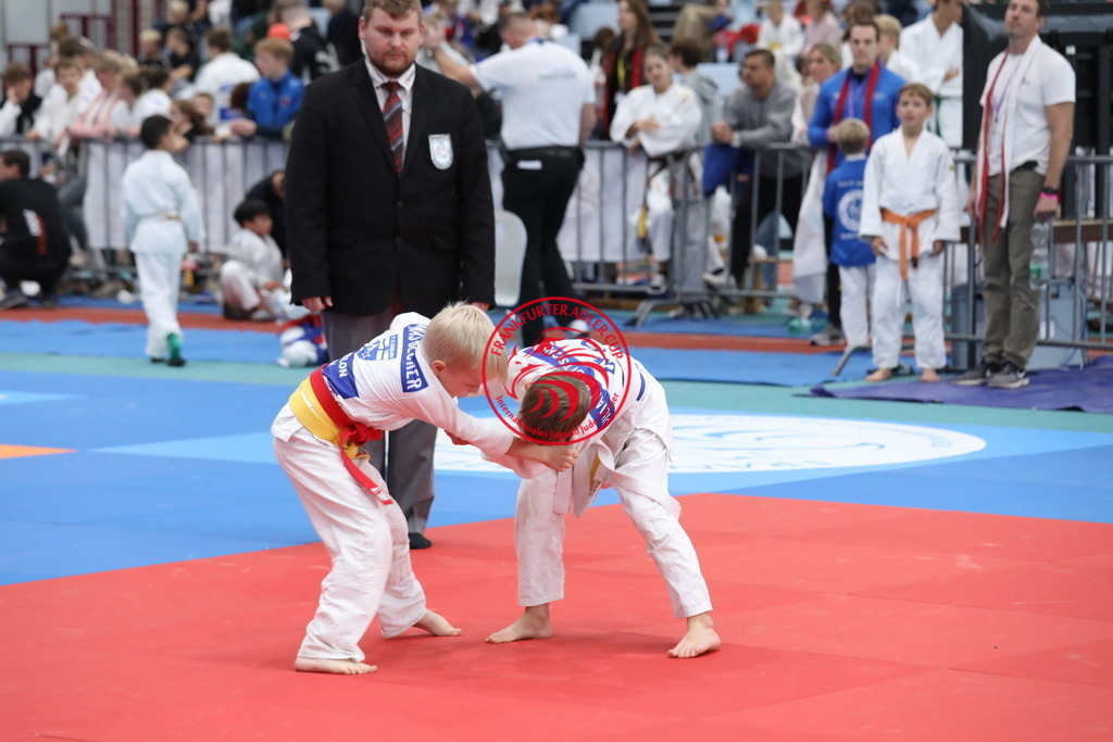 1J7A3172 | Fotos vom Adler Cup - Pictures from Adler Cup

Hier findet Ihr alle Eindrücke und großen Momente der Adler Cup Wochenenden. Here you will find all impressions and great moments of the Adler Cup weekends. - Realisiert mit Pictrs.com