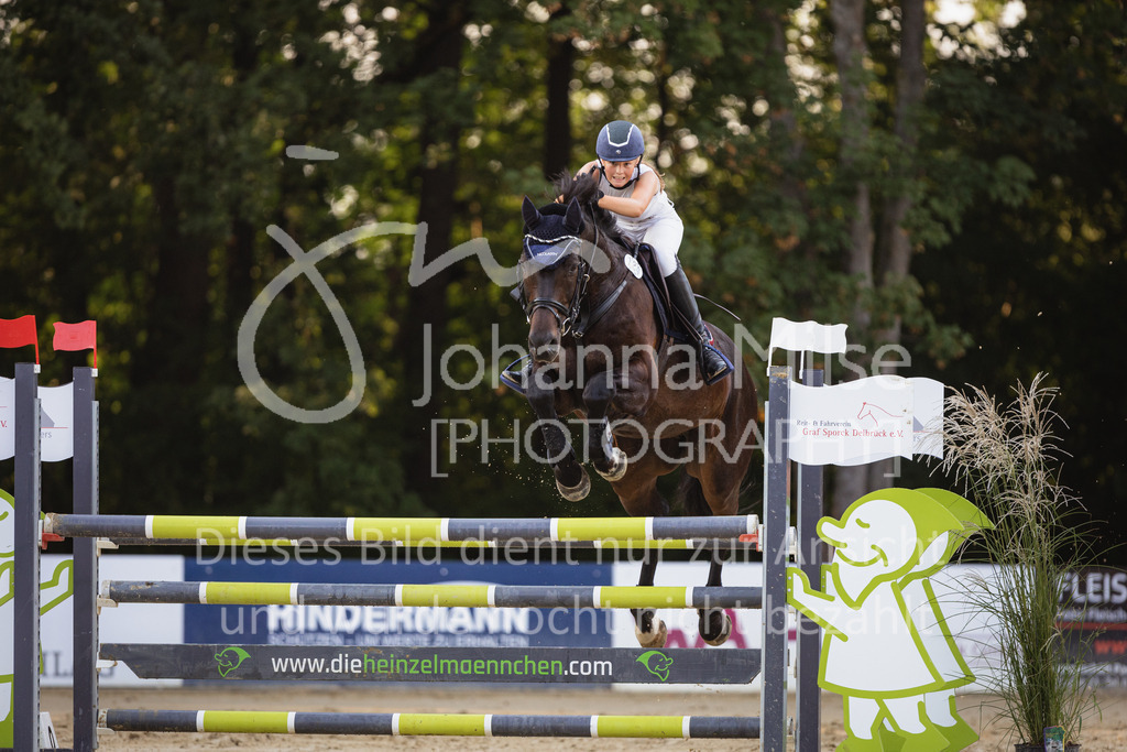 220826_Delbrueck_L-Spr-221 | Deine schönsten Turniermomente als professionelle Fotos! Entdecke hochwertige Pferdesport-Fotografie im Online-Shop. Jetzt Fotos finden & bestellen!