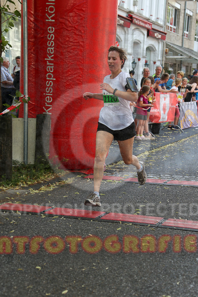 220625_1713_EX1_6417 | Sportfotografie im Rhein-Sieg Kreis, Köln, Bonn, NRW, Rheinland Pfalz, Hessen, etc. Unser Tätigkeitsfeld umfasst den Laufsport vom Volkslauf über den Marathon, Duathlon, Triathon bis zum Ultralauf wie Kölnpfad Ultra oder Schindertrail.
