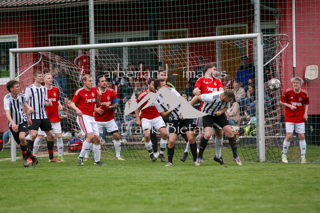 993T4460 | Medien- Sport- Entertainmentfotos