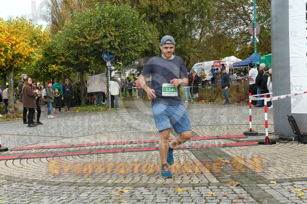 241020_1104_EX1_0901 | Sportfotografie im Rhein-Sieg Kreis, Köln, Bonn, NRW, Rheinland Pfalz, Hessen, etc. Unser Tätigkeitsfeld umfasst den Laufsport vom Volkslauf über den Marathon, Duathlon, Triathon bis zum Ultralauf wie Kölnpfad Ultra oder Schindertrail.